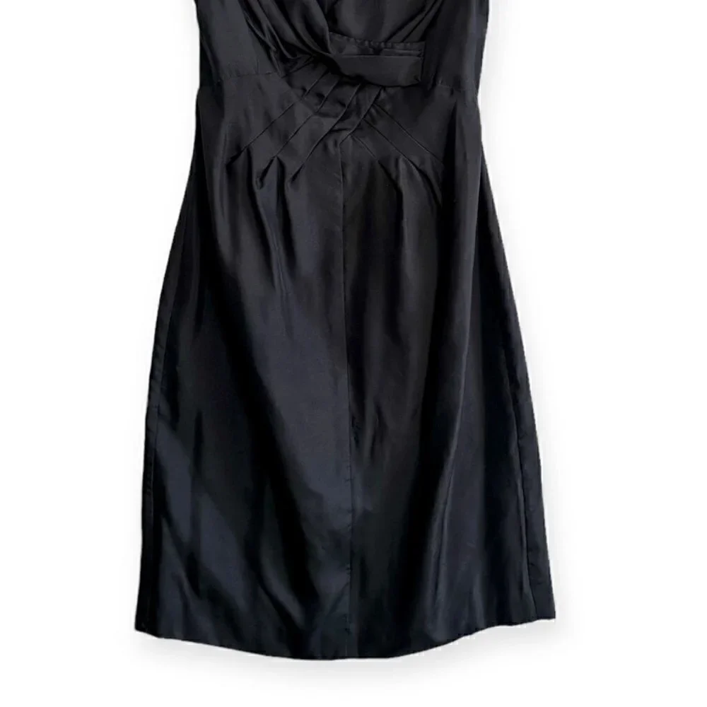 New with Tags,‎ Black Halo Silk Sleeveless Pleated Sheath Dress, Size 8, Black - Picture 8 of 15
